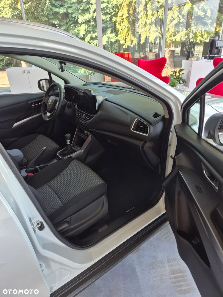 Suzuki S-Cross - 17