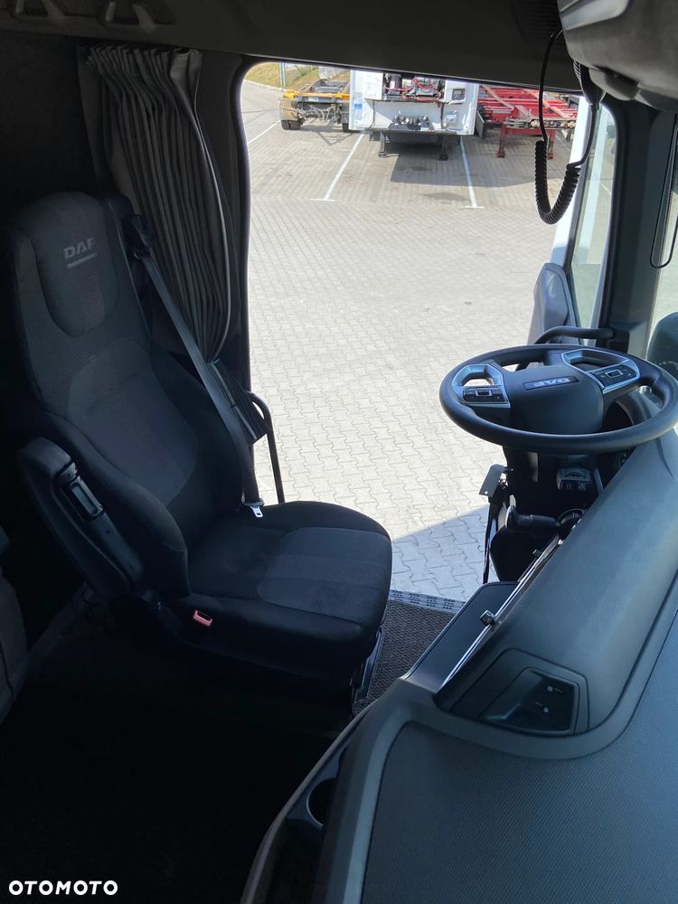 DAF XG - 29