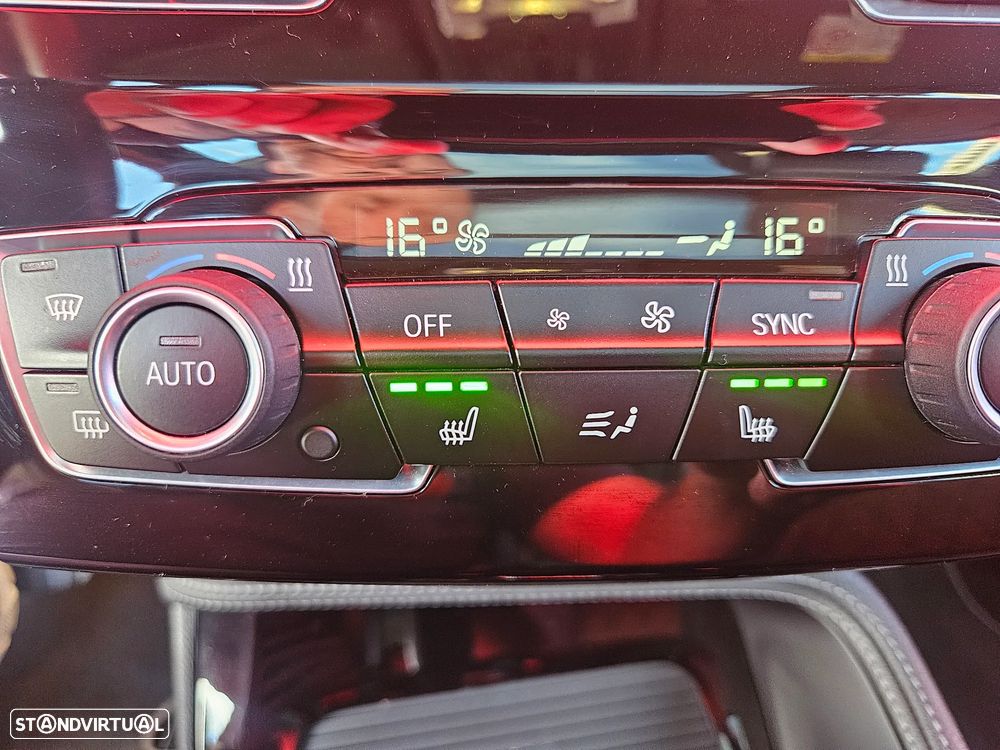 BMW X1 16 d sDrive xLine - 31