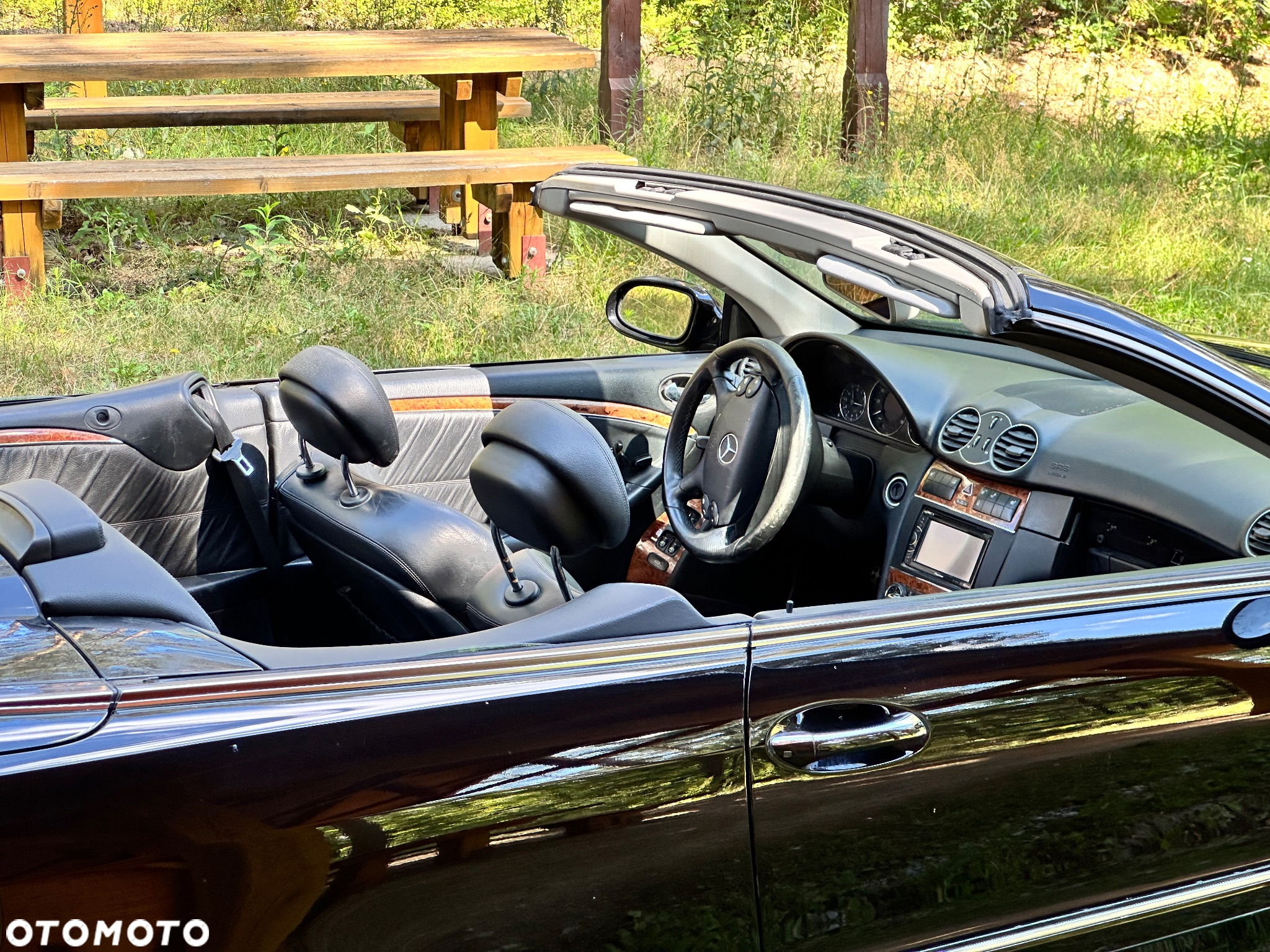 Mercedes-Benz CLK - 12