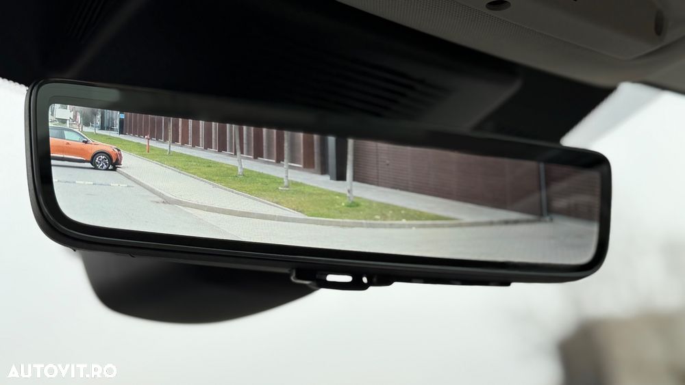 Land Rover Discovery Sport 2.0 D180 R-Dynamic MHEV HSE - 14