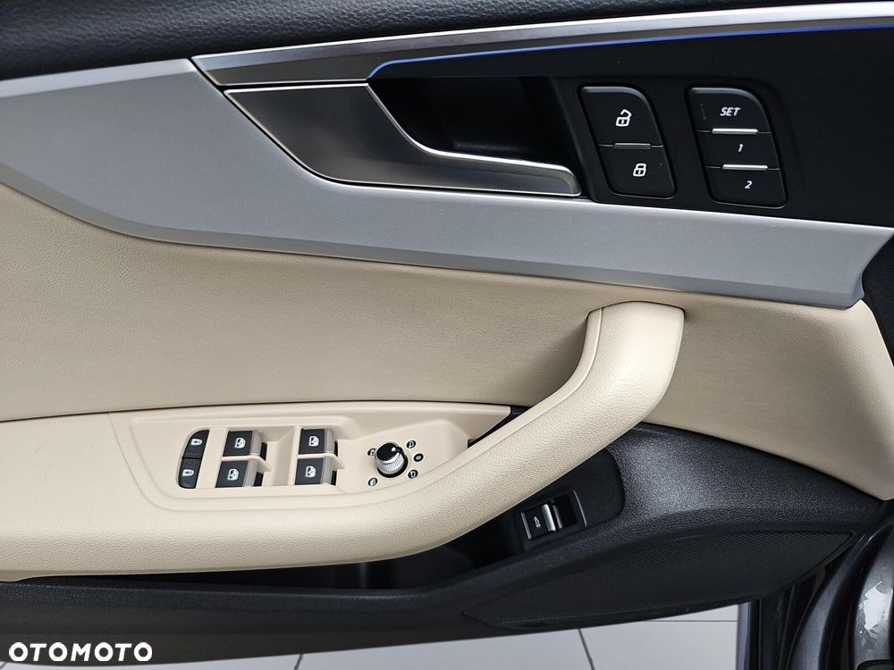Audi A4 Limousine - 19