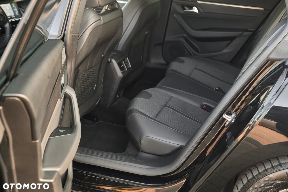 Peugeot 508 1.6 PureTech HYbrid PHEV Allure S&S EAT8 - 19