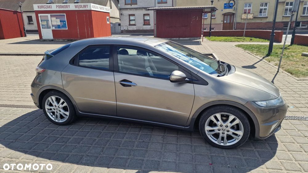 Honda Civic 1.8 Comfort - 4