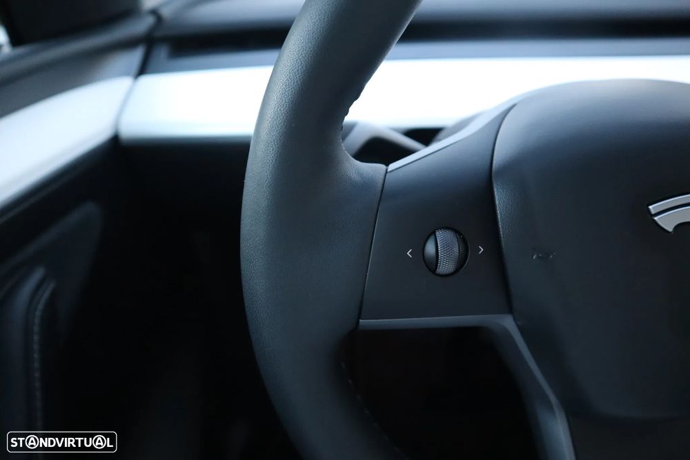 Tesla Model Y Tração Traseira - 30