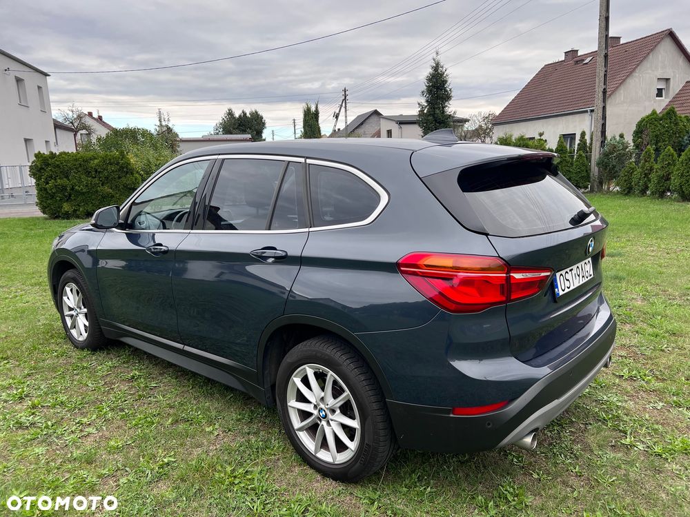 BMW X1 xDrive20d Advantage - 5