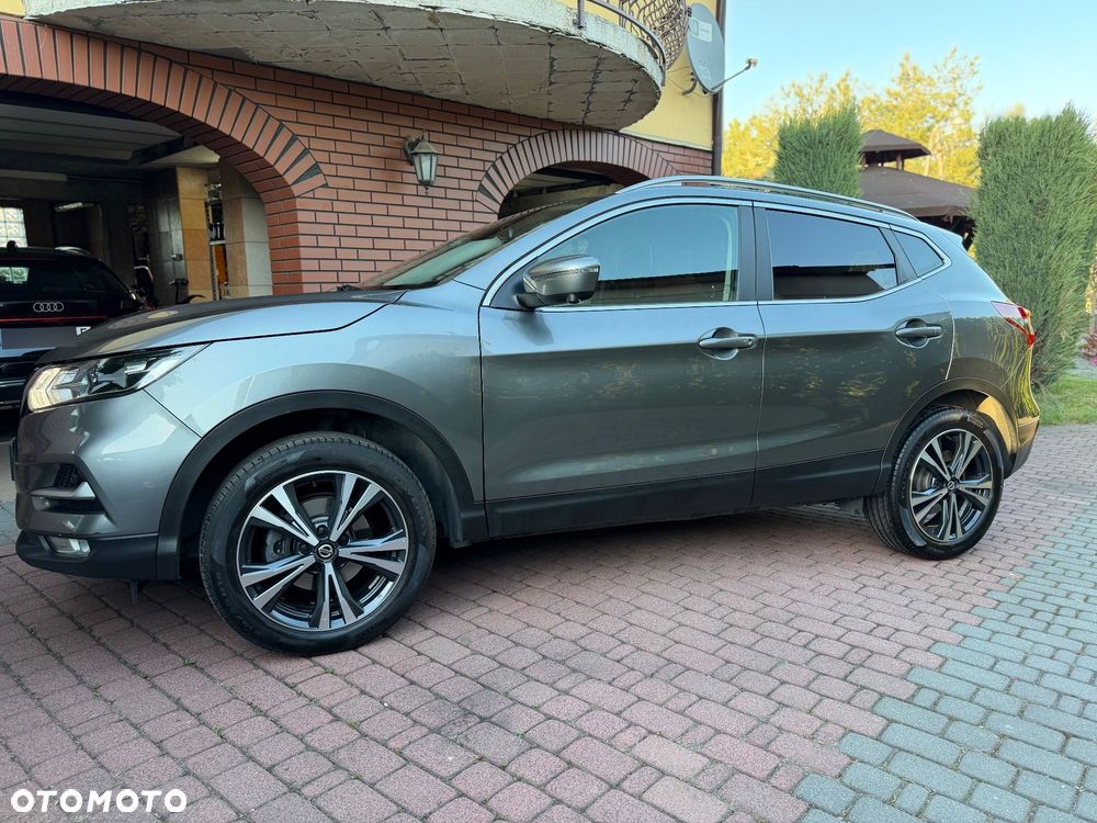Nissan Qashqai 1.3 DIG-T N-Connecta EU6d - 11
