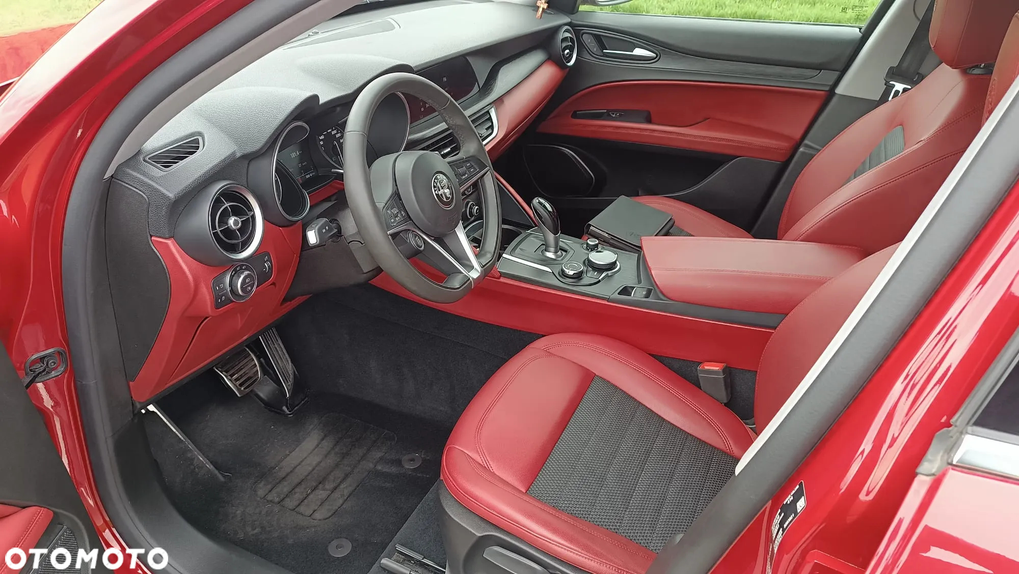 Alfa Romeo Stelvio - 10
