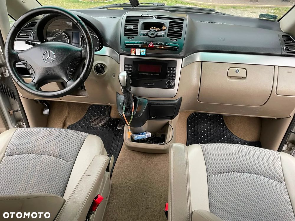 Mercedes-Benz Viano - 8