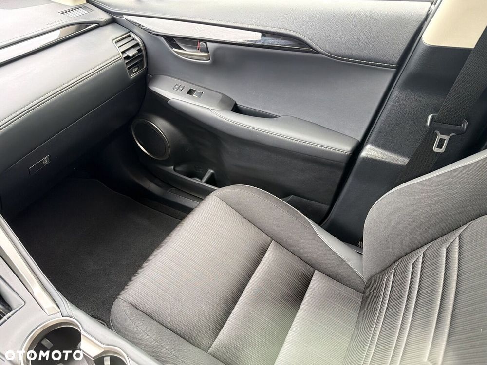 Lexus NX 300 Optimum AWD - 19