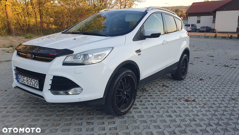 Ford Kuga - 1