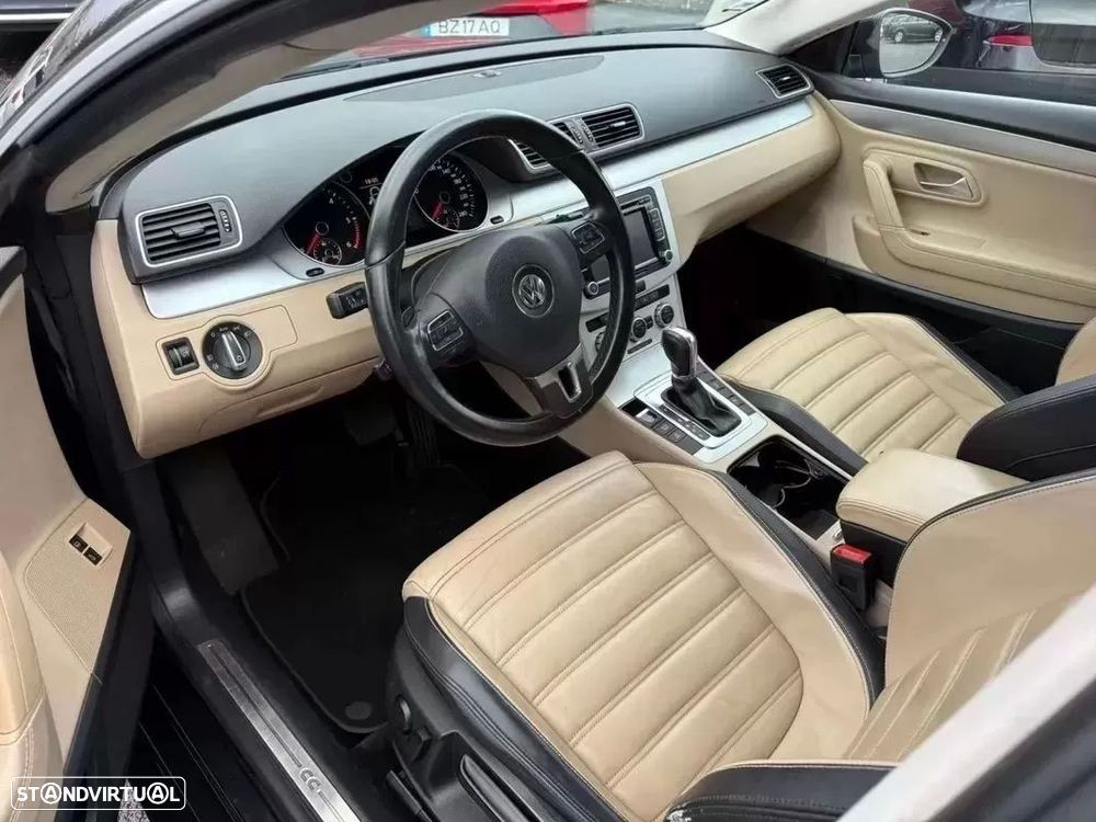 VW Passat CC 2.0 TDi BlueMotion DSG - 11