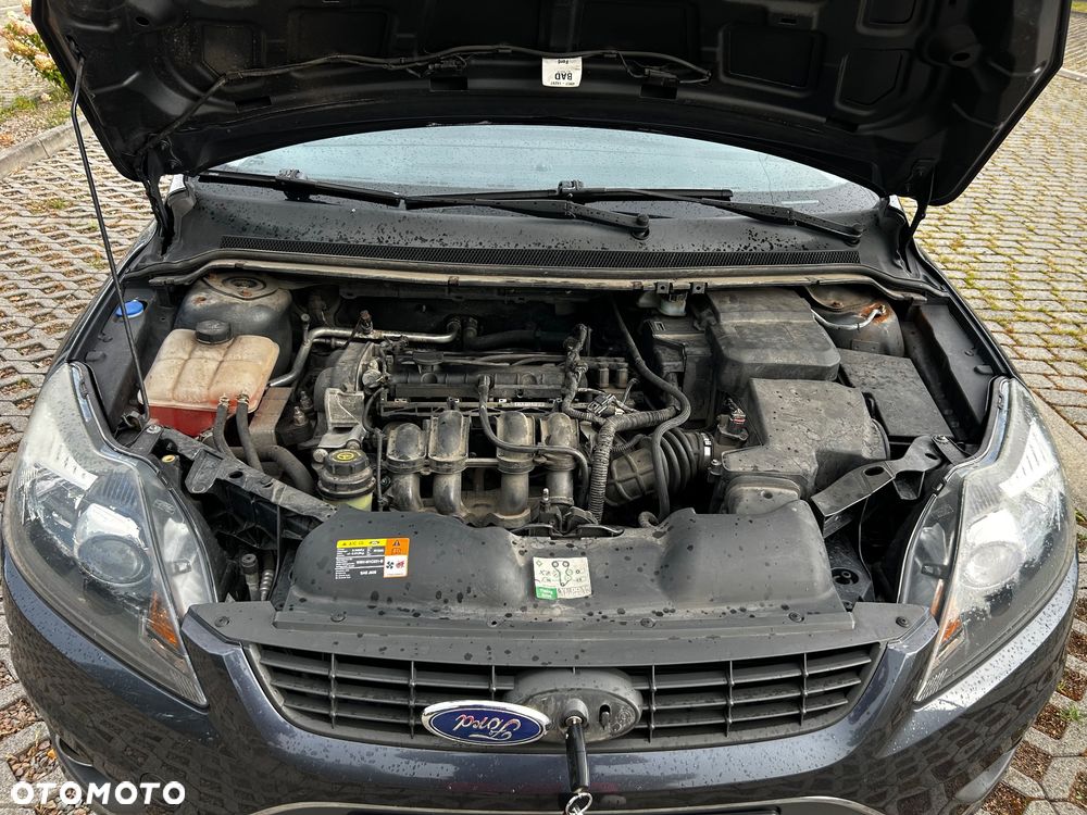 Ford Focus 1.6 Titanium - 26