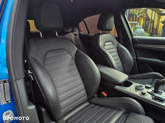 Alfa Romeo Stelvio 2.0 Turbo Veloce Q4 - 6