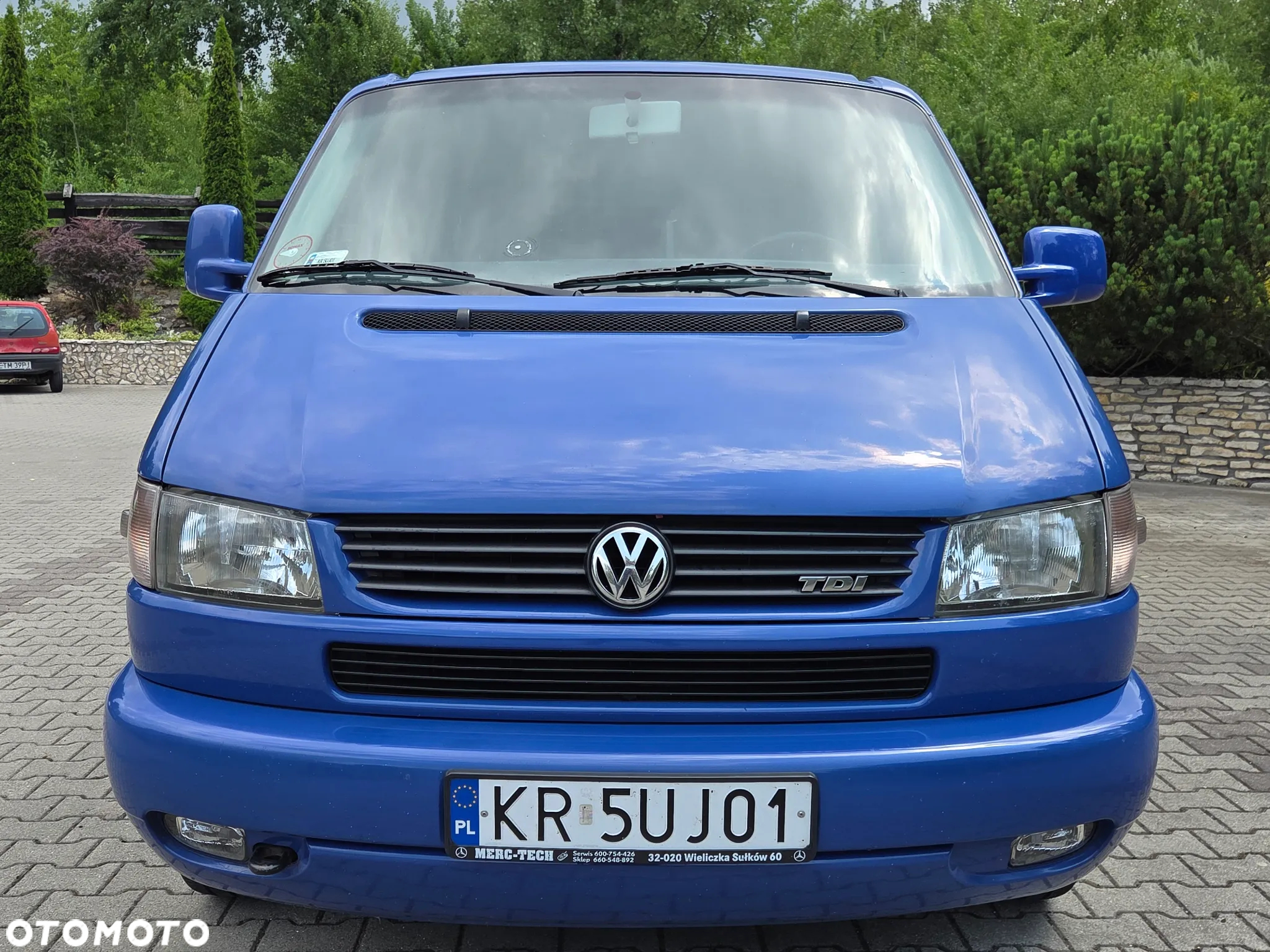 Volkswagen Caravelle - 13