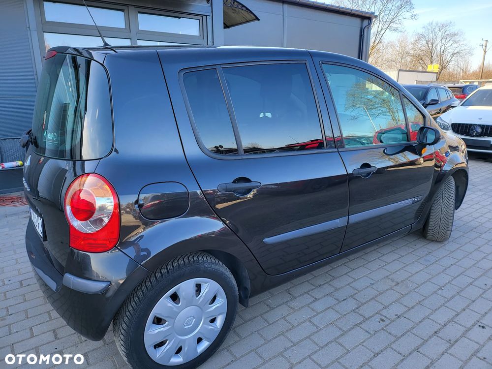 Renault Modus - 2