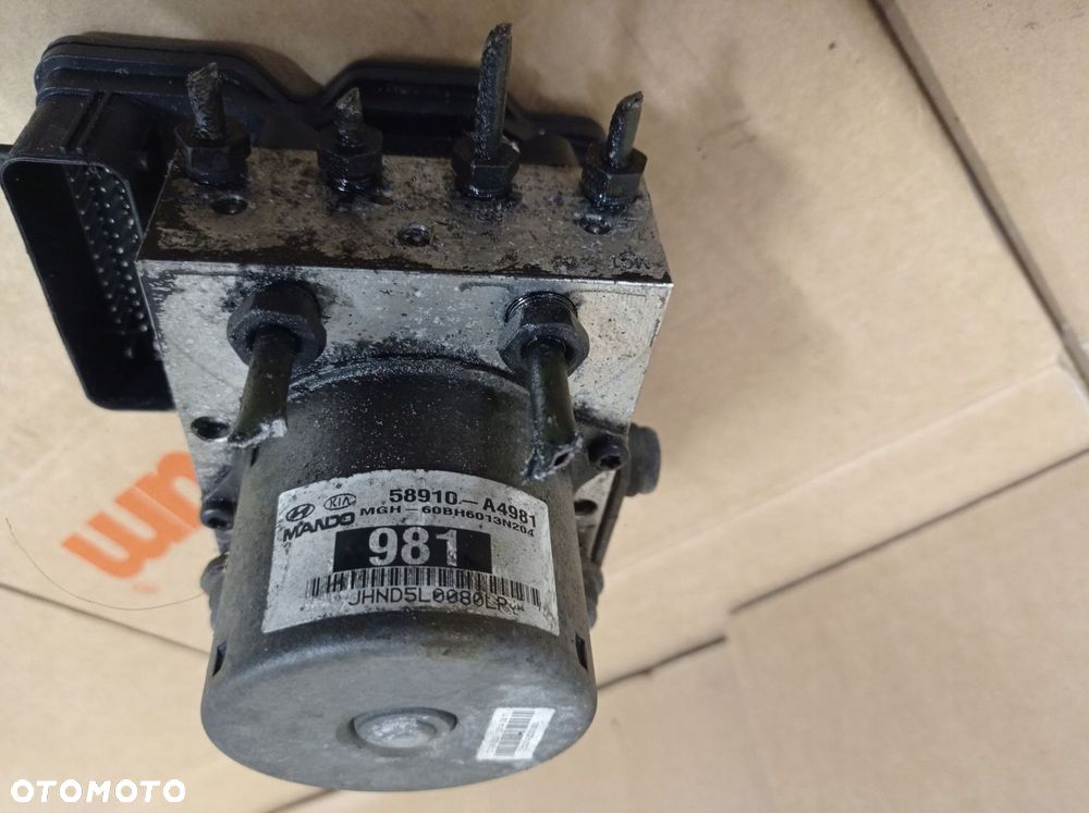 KIA CARENS IV 1.7CRDI POMPA ABS 58910-A4981 - 2