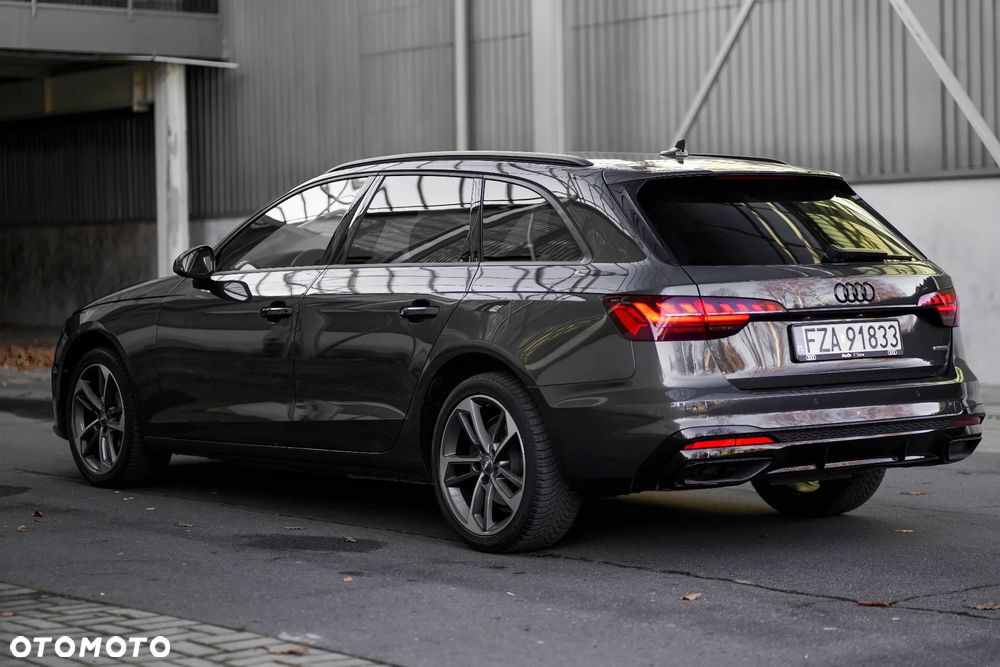 Audi A4 Avant 40 TDI quattro S tronic - 2