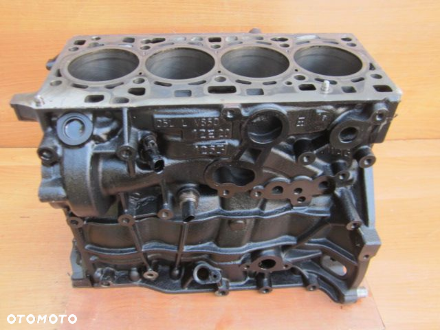 VW AUDI A3 RS3 SKODA 2.0 TDI DST DFB DEZ MISKA OLEJU KARTER 05L103603P V100 - 10