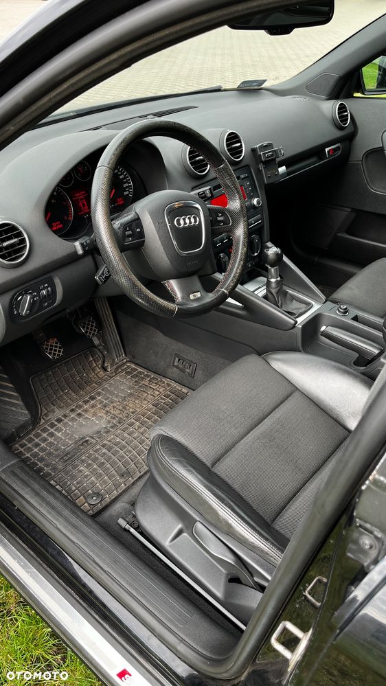 Audi A3 Sportback 2.0 TDI DPF S line Sportpaket (plus) - 23
