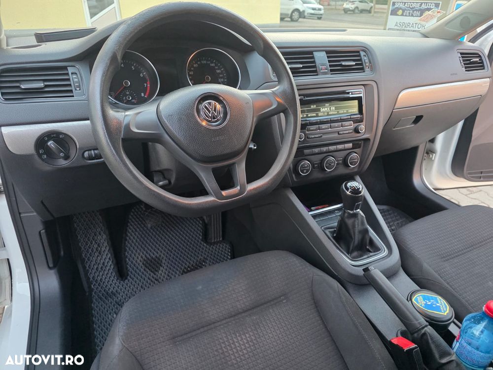 Volkswagen Jetta 1.2 TSI Comfortline - 8