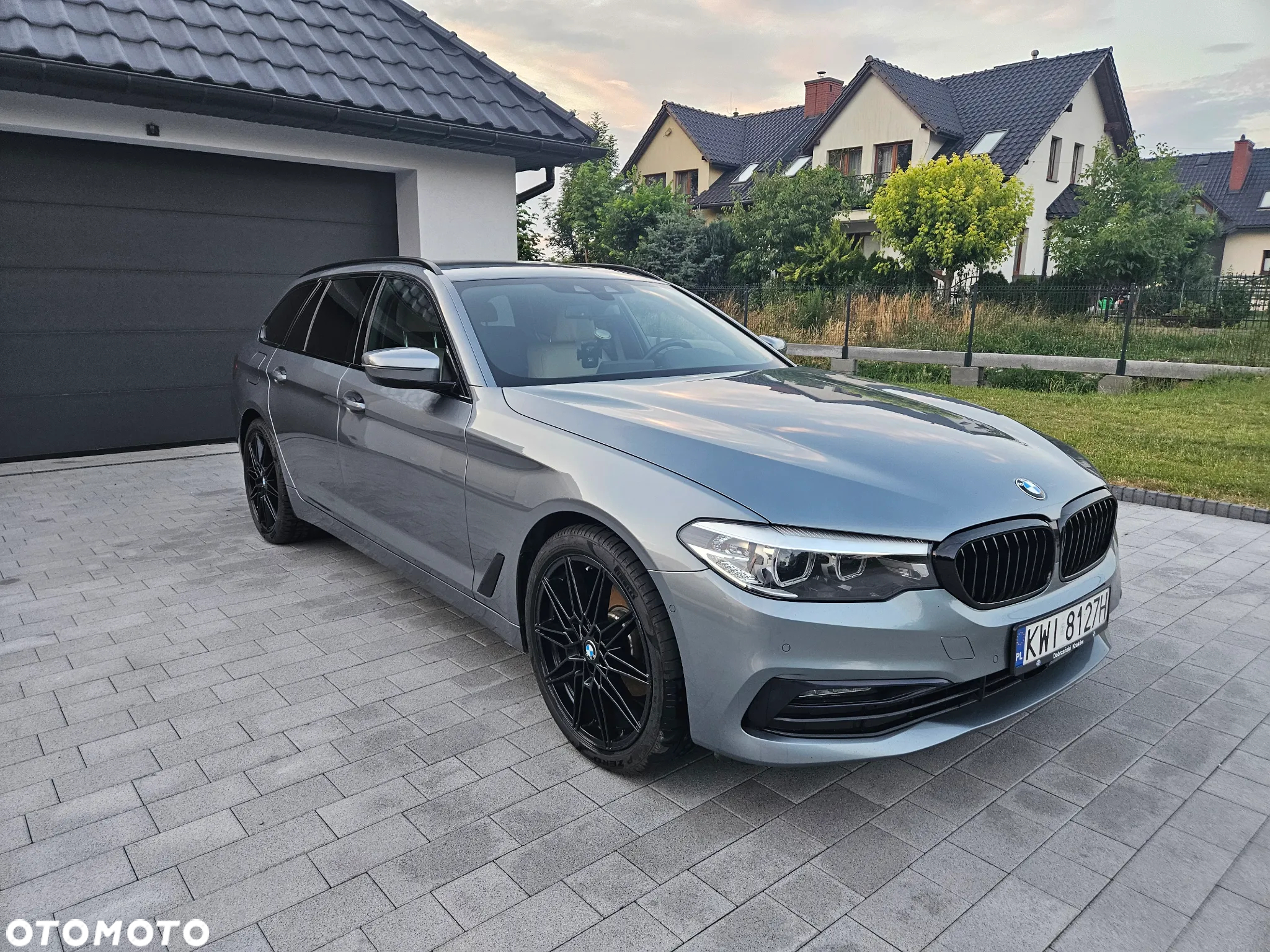 BMW Seria 5 520d Luxury Line sport - 11