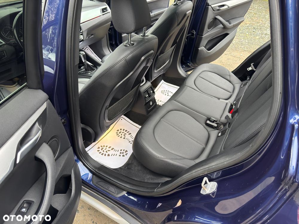 BMW X1 xDrive28i xLine - 12