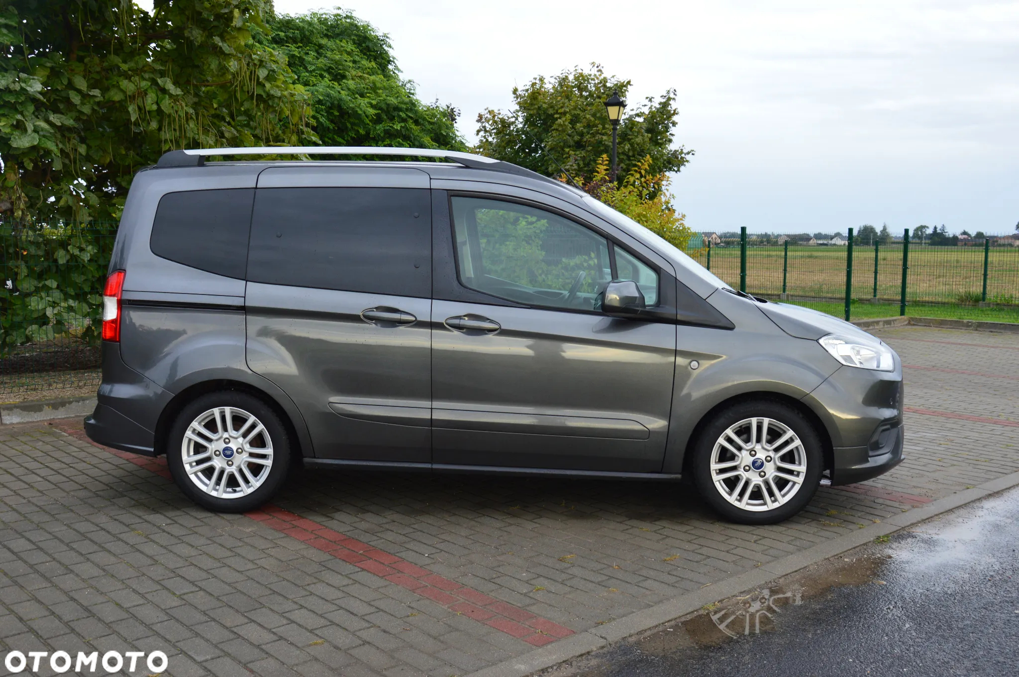 Ford Tourneo Courier 1.5 TDCi Titanium - 7