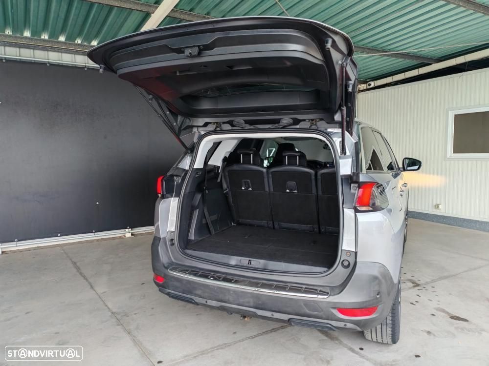 Peugeot 5008 BlueHDI 130 EAT8 Allure - 25