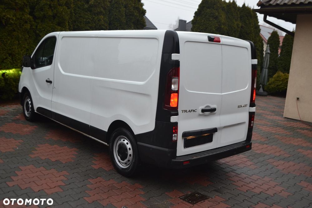 Renault Trafic - 2