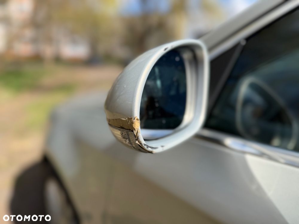 Volkswagen Passat 2.0 TDI Comfortline - 14