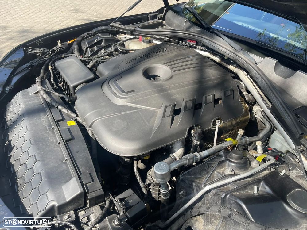 Alfa Romeo Giulia 2.2 D AT8 - 27