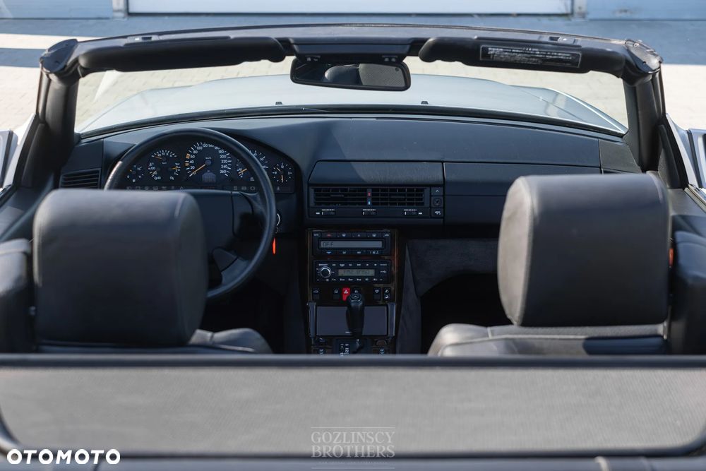 Mercedes-Benz SL 320 - 17