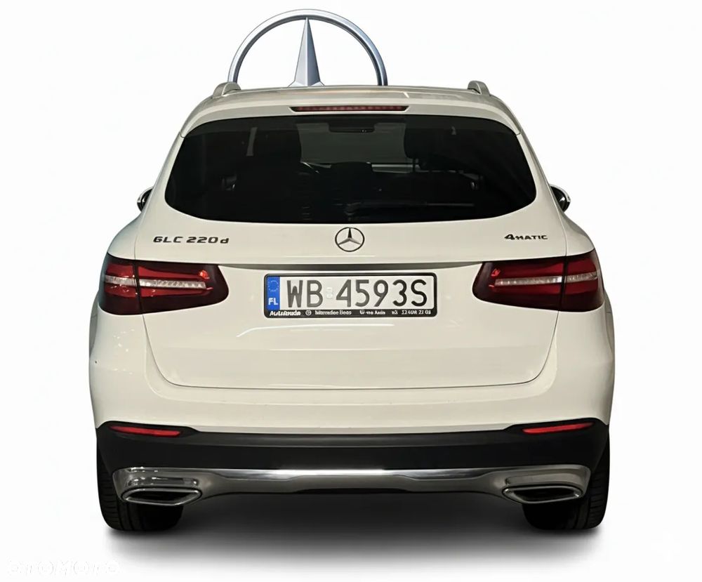 Mercedes-Benz GLC - 7