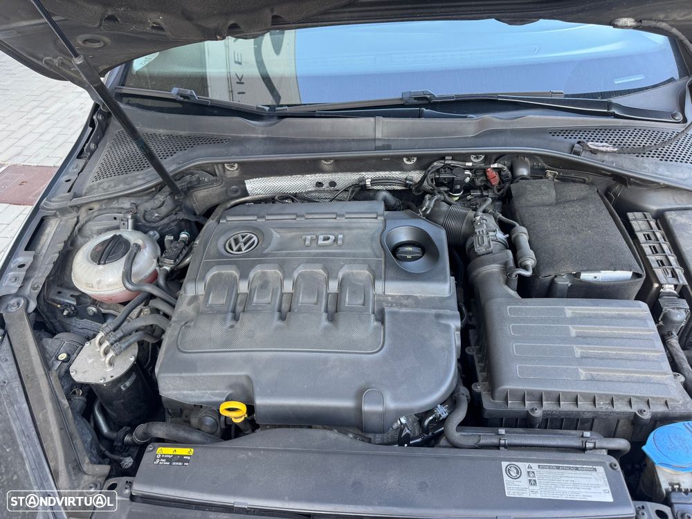 VW Golf Variant 1.6 TDi BlueMotion Confortline - 15