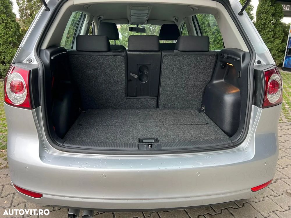Volkswagen Golf Plus - 9