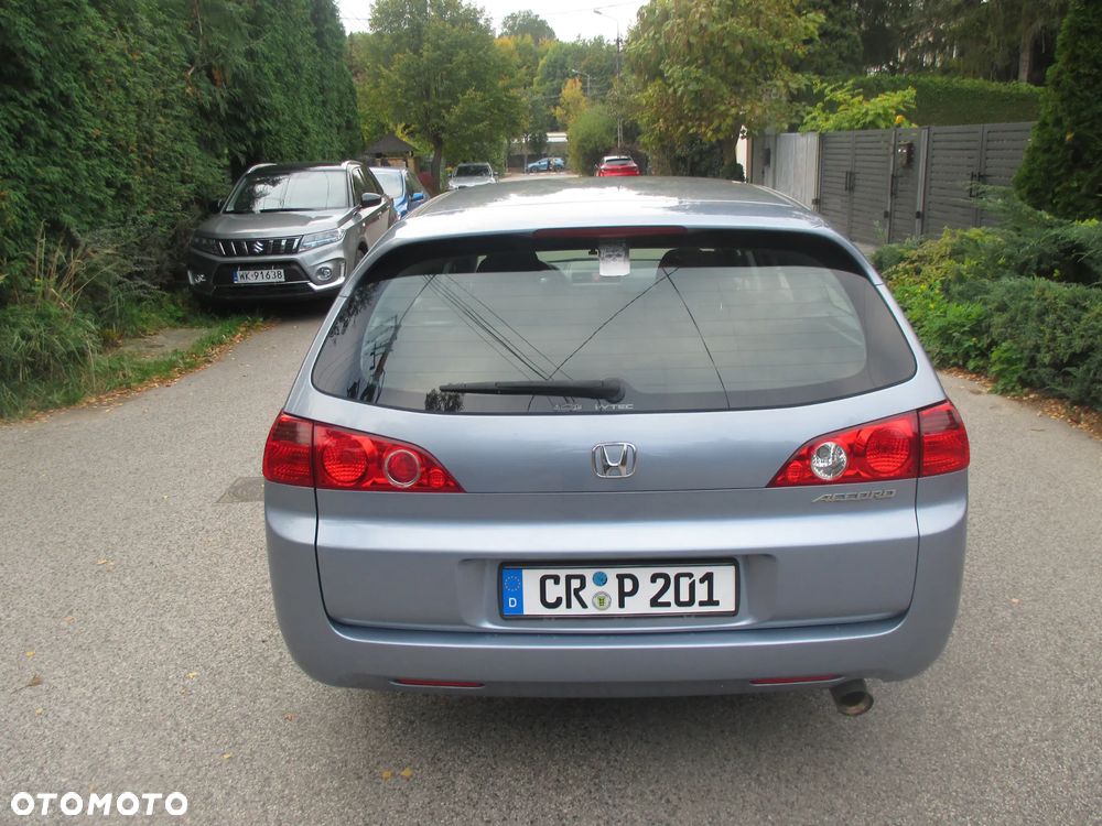 Honda Accord - 4