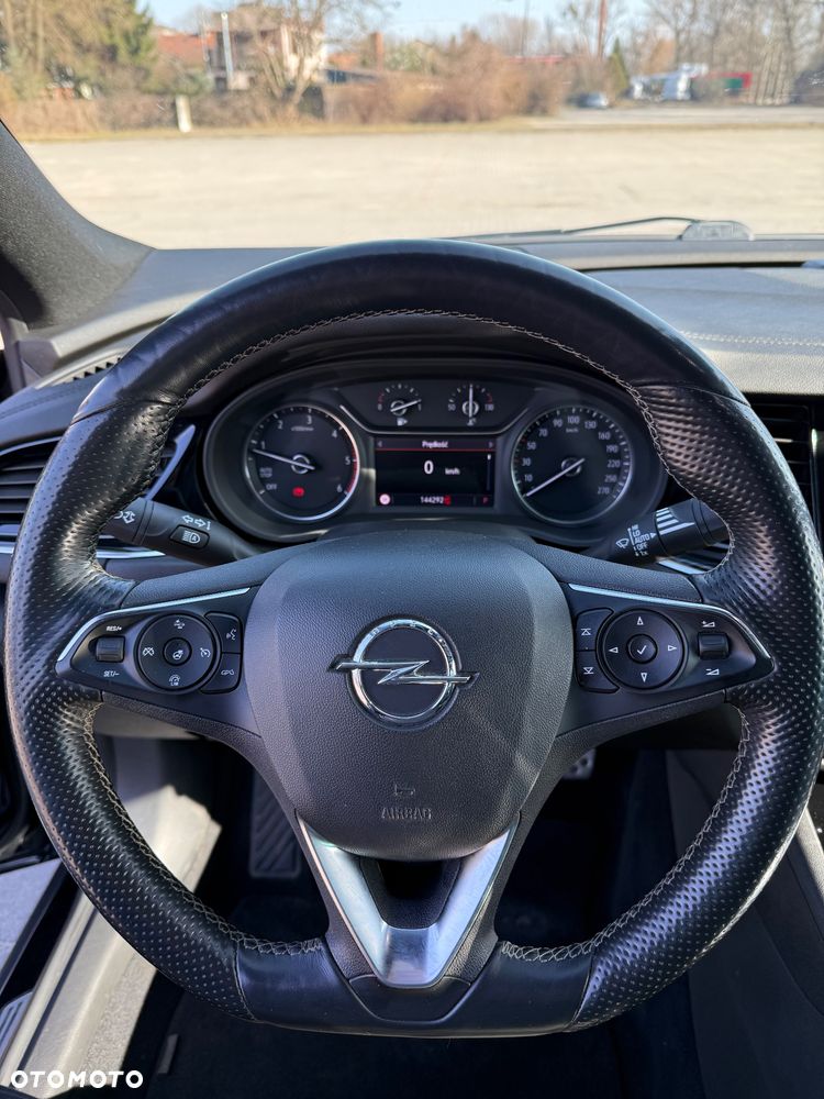 Opel Insignia 2.0 CDTI 4x4 Innovation S&S - 9