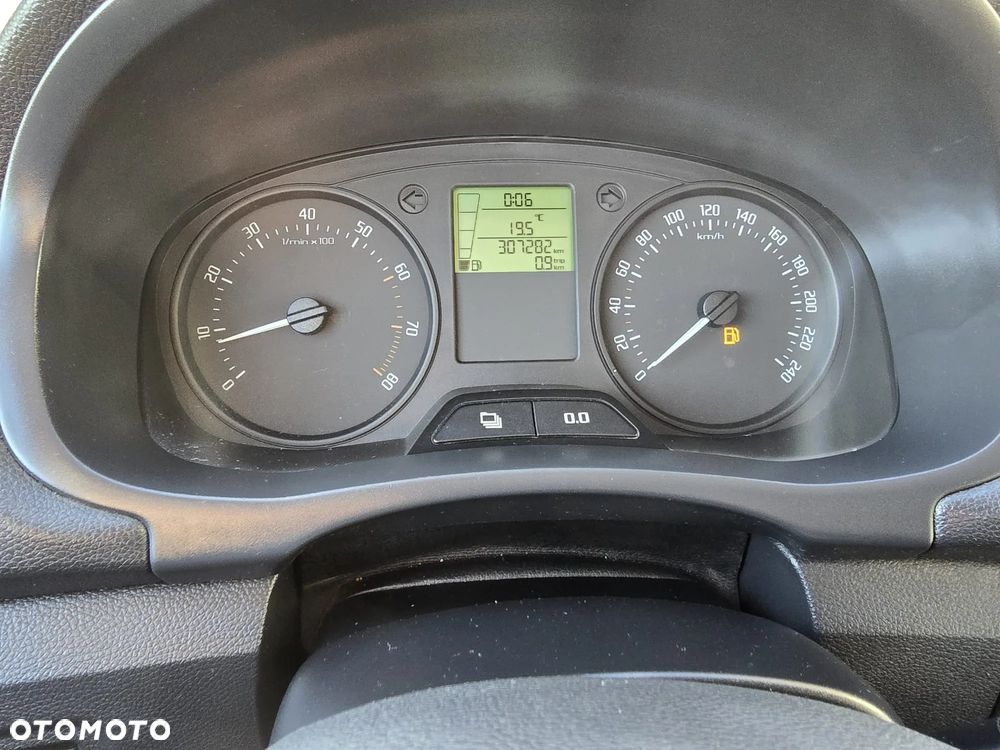 Skoda Fabia 1.4 16V Classic - 11