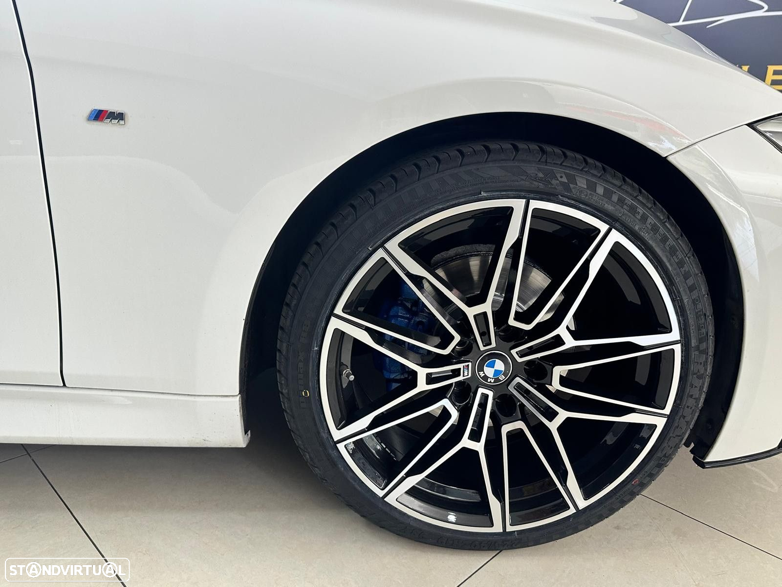 BMW 320 d Auto Pack M - 6