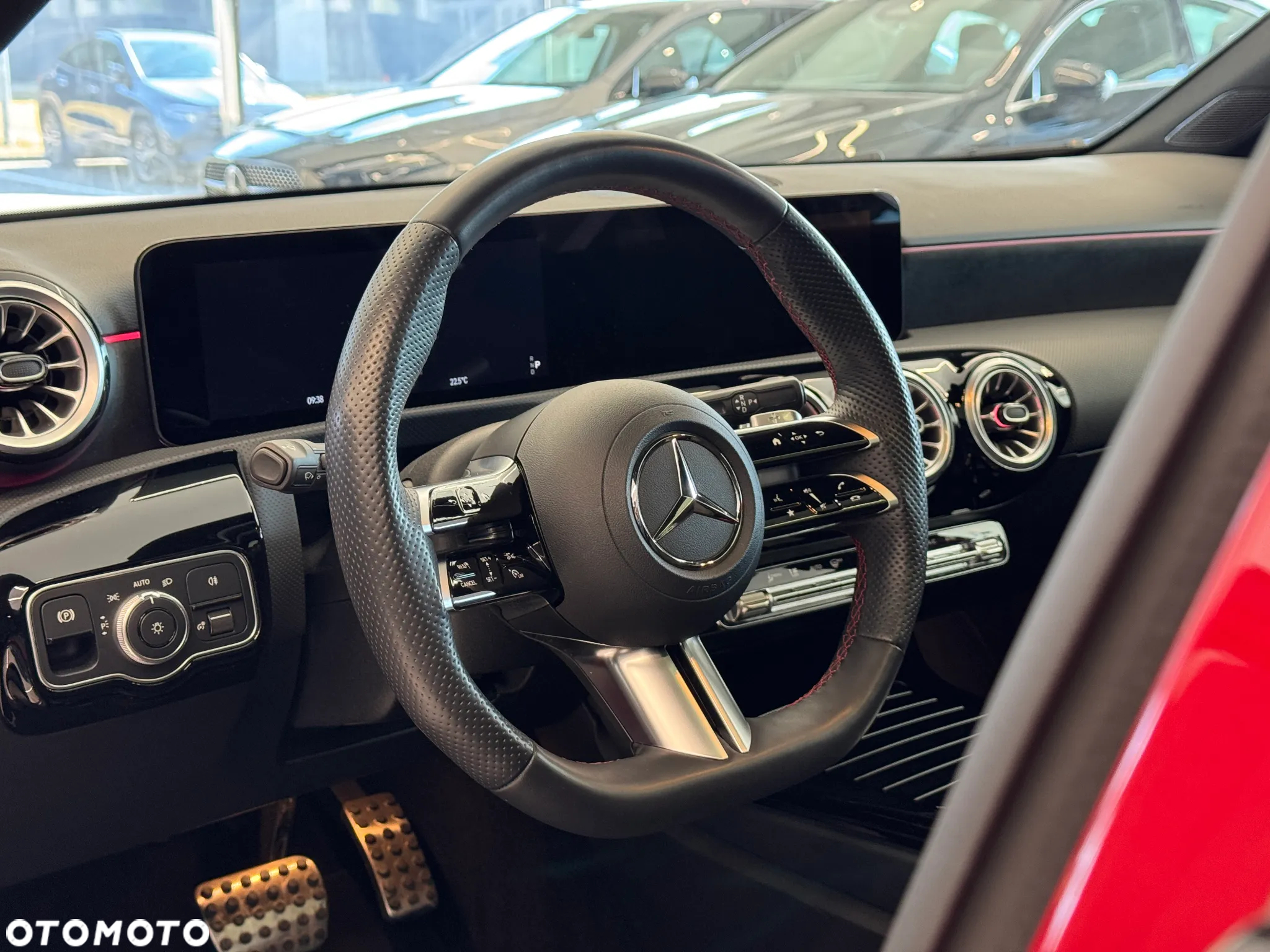 Mercedes-Benz Klasa A 200 AMG Line 7G-DCT - 18