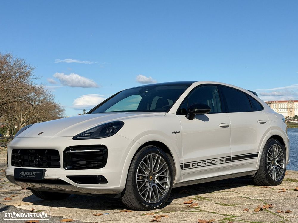 Porsche Cayenne Coupé E-Hybrid Platinum Edition - 2