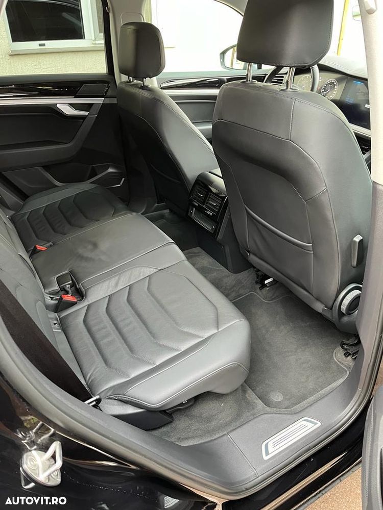 Volkswagen Touareg V6 TDI Elegance - 15