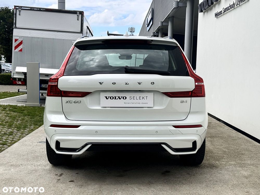Volvo XC 60 - 8