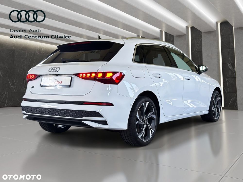 Audi A3 Sportback - 5