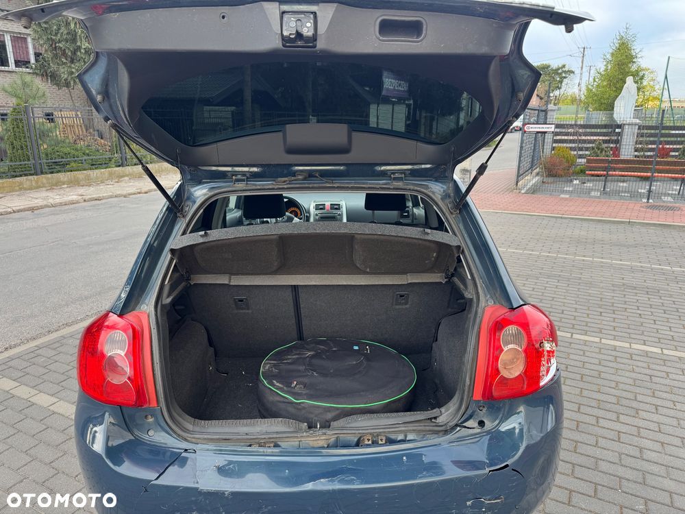 Toyota Auris 1.6 Prestige - 13