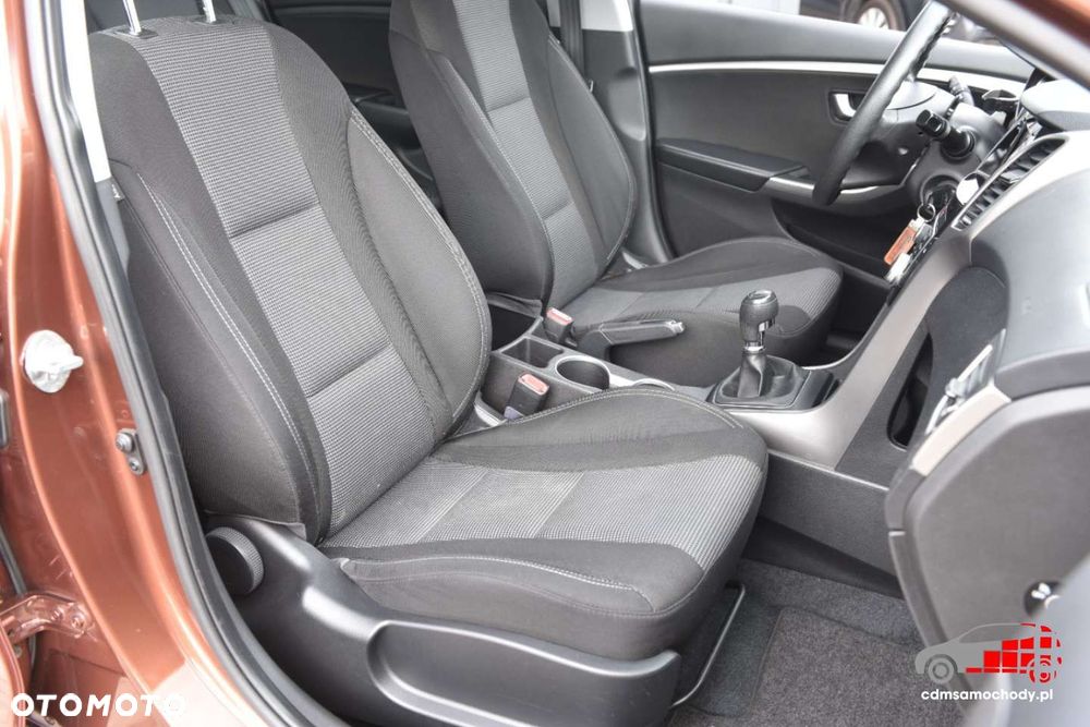 Hyundai i30 - 21