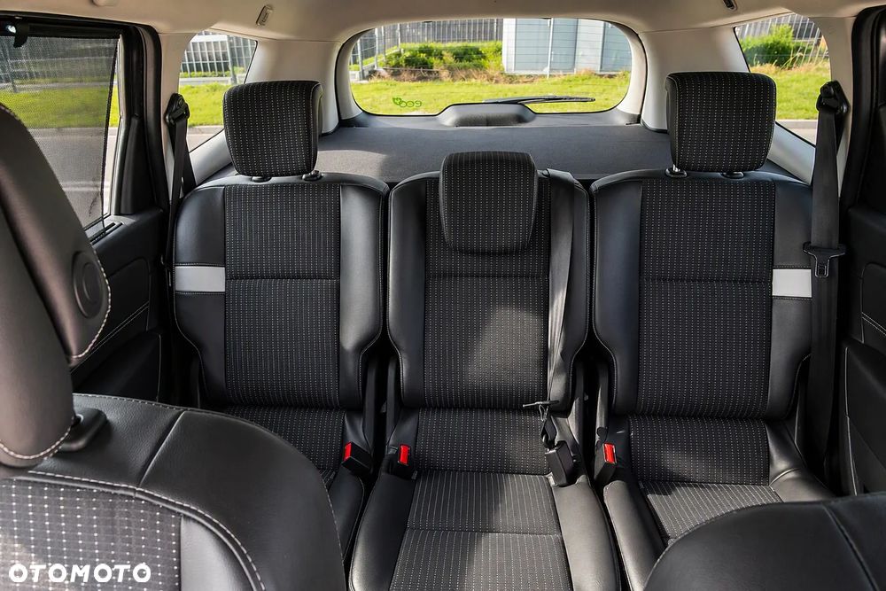 Renault Grand Scenic - 9