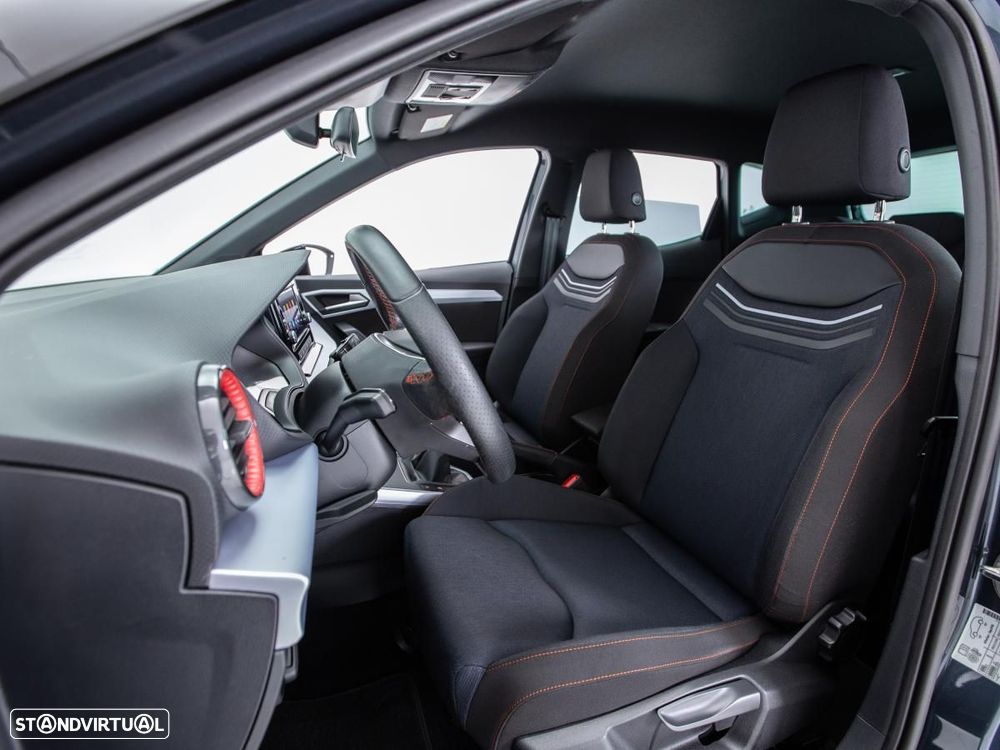 SEAT Arona 1.0 TSI FR - 8