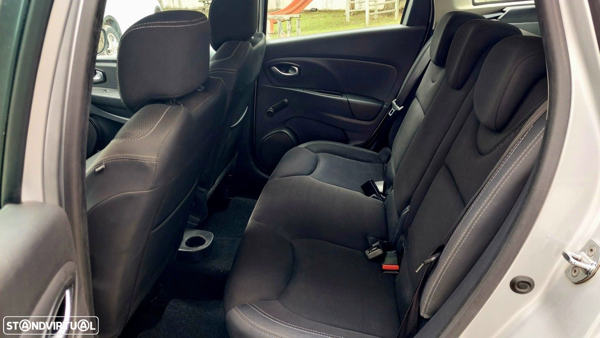 Renault Clio Sport Tourer 1.5 dCi Zen - 14